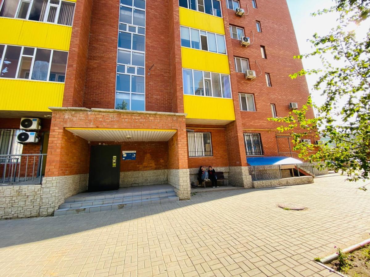 Элитная Квартира В Центре Города. Рядом Керуенсити Aqtöbe Exterior foto